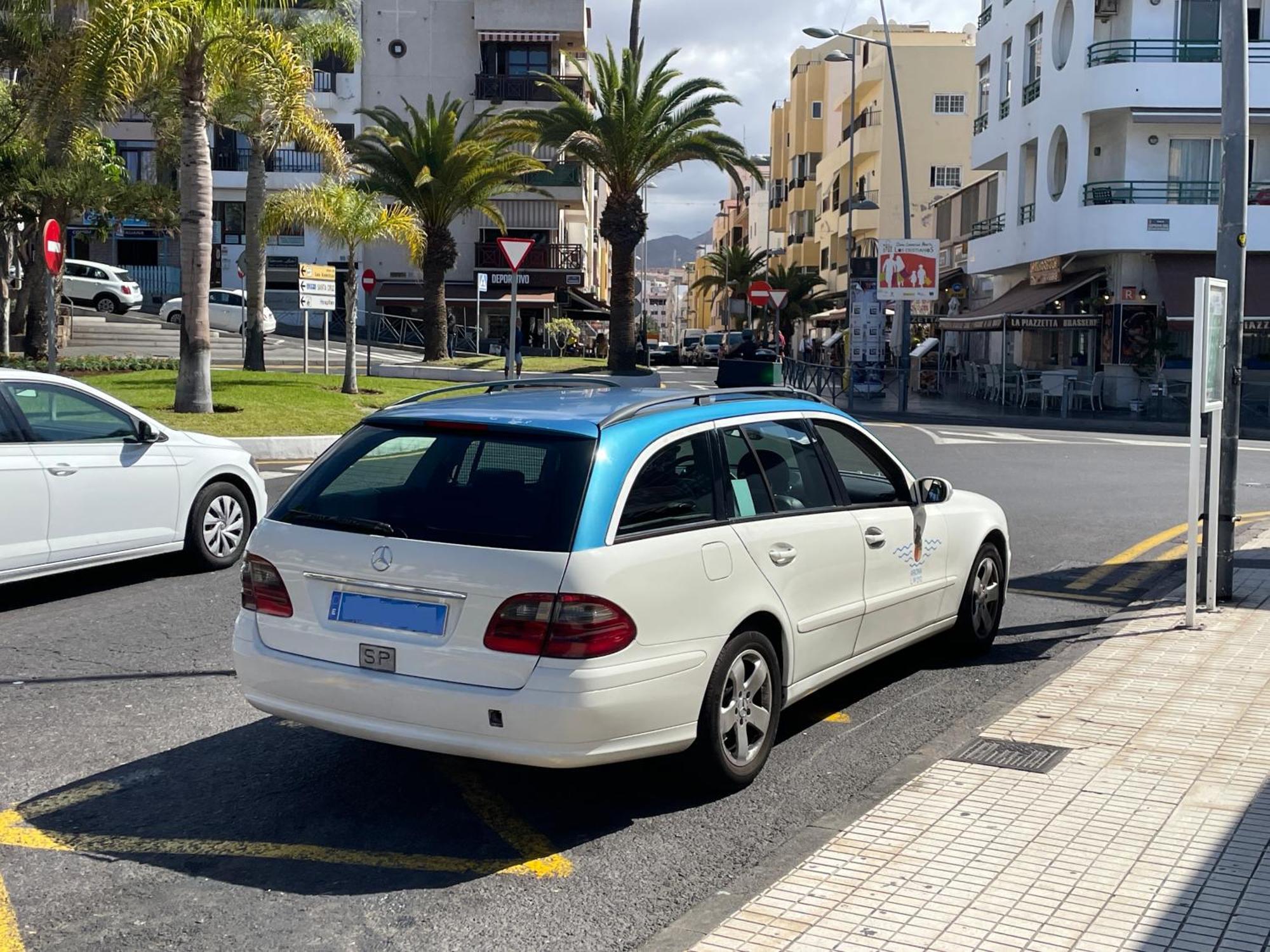 Edificio Gloria Apartment Los Cristianos  Exterior photo